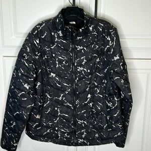 The North Face - Womens Large Puffy - Like New